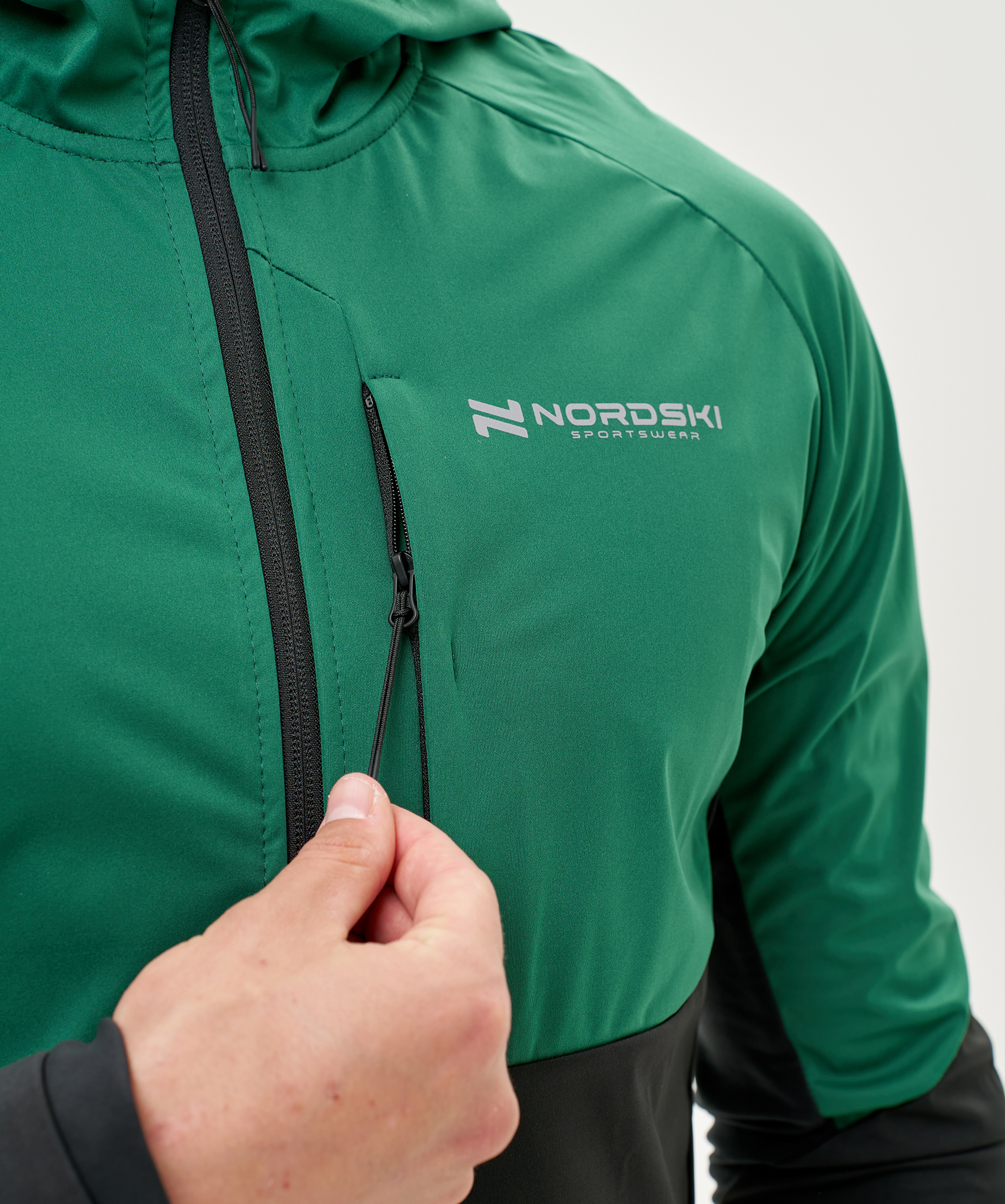 Тренировочная куртка Nordski PRO TOUR HOOD Alpine Green/Black